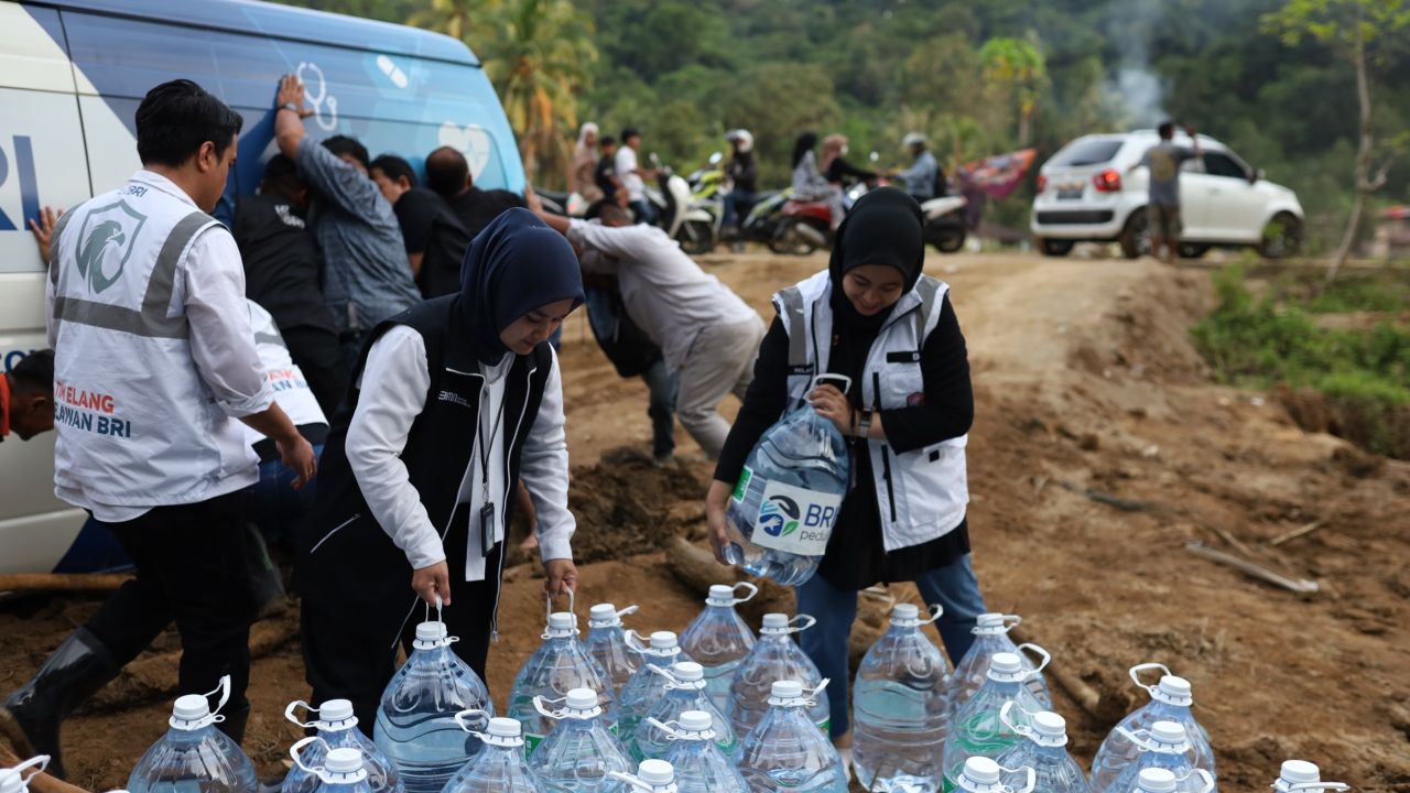 Percepat Pemulihan Bencana Sumatera, BRI Terus Salurkan Bantuan di Lebih Dari 40 Lokasi