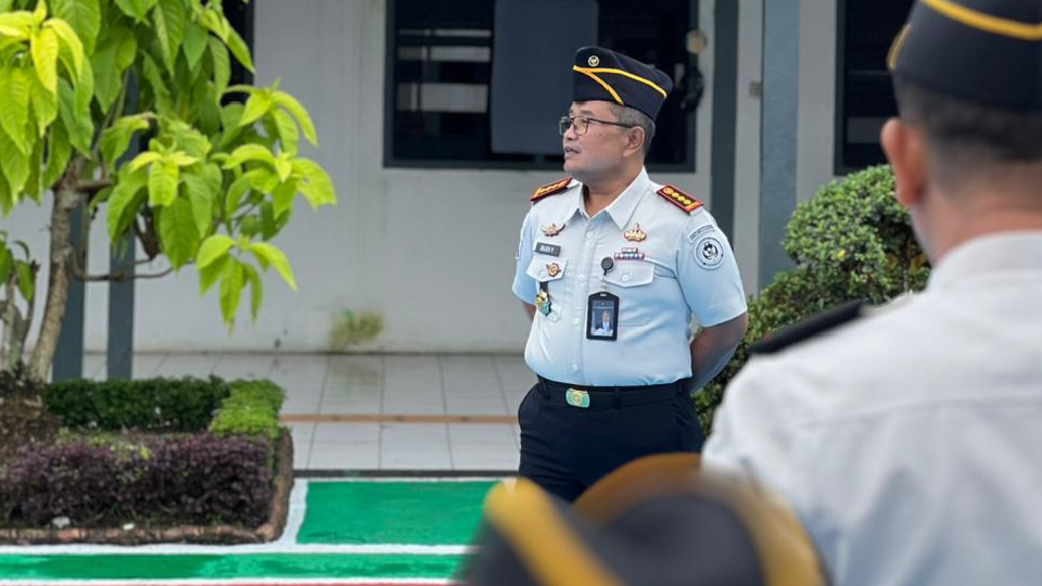 Kalapas Lubuk Linggau Tekankan Sinergi dan Integritas Saat Apel Pagi