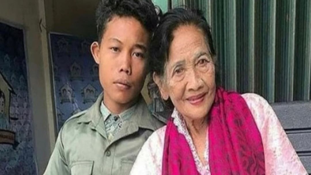 Kisah Cinta Nenek Rohaya dan Slamet, yang Beda Usia 55 Tahun, Sampai Maut Memisahkan