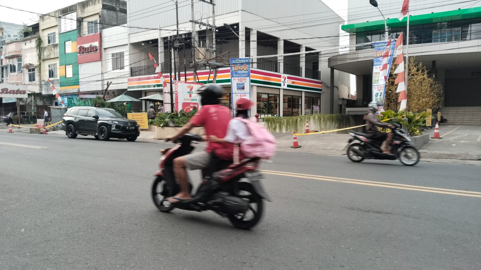 BREAKING NEWS: Pembunuhan di Depan JM Lubuk Linggau, 1 Korban Tewas, Diduga Soal Dendam