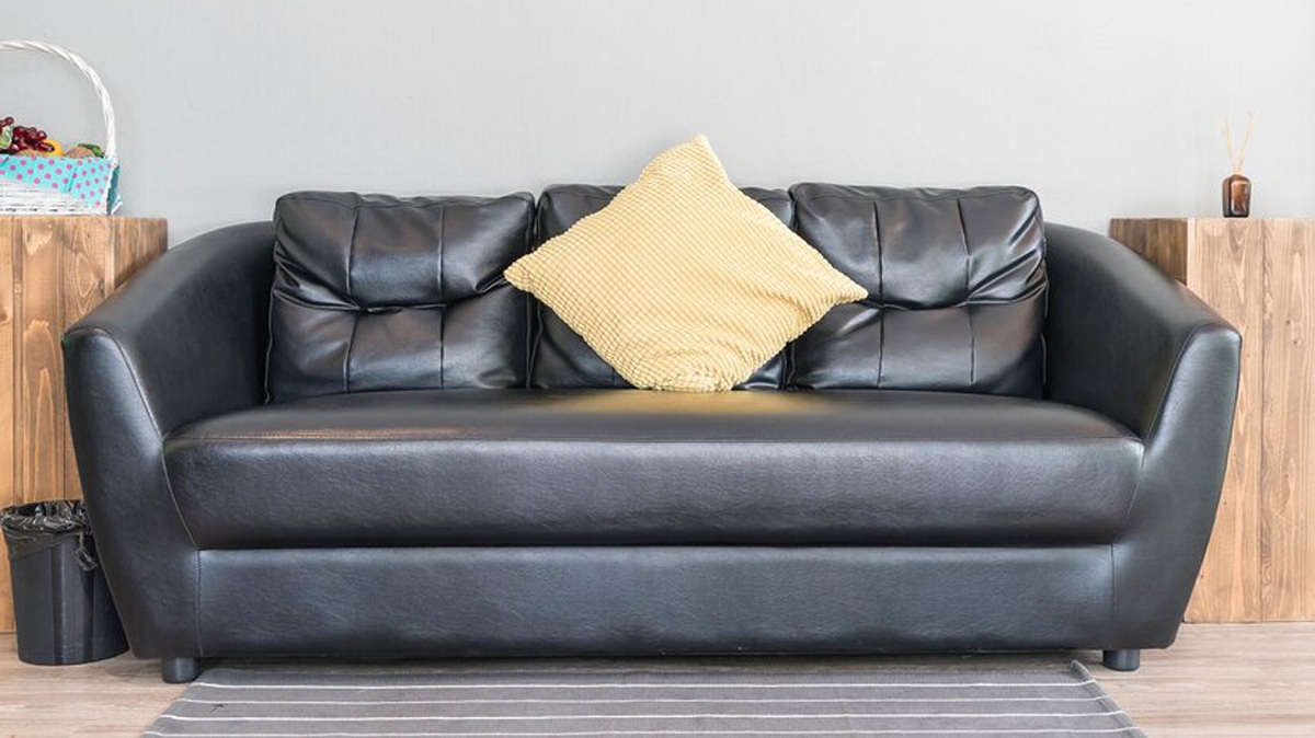 Inilah 4 Tips untuk Mengatasi Kulit Sofa yang Terkelupas