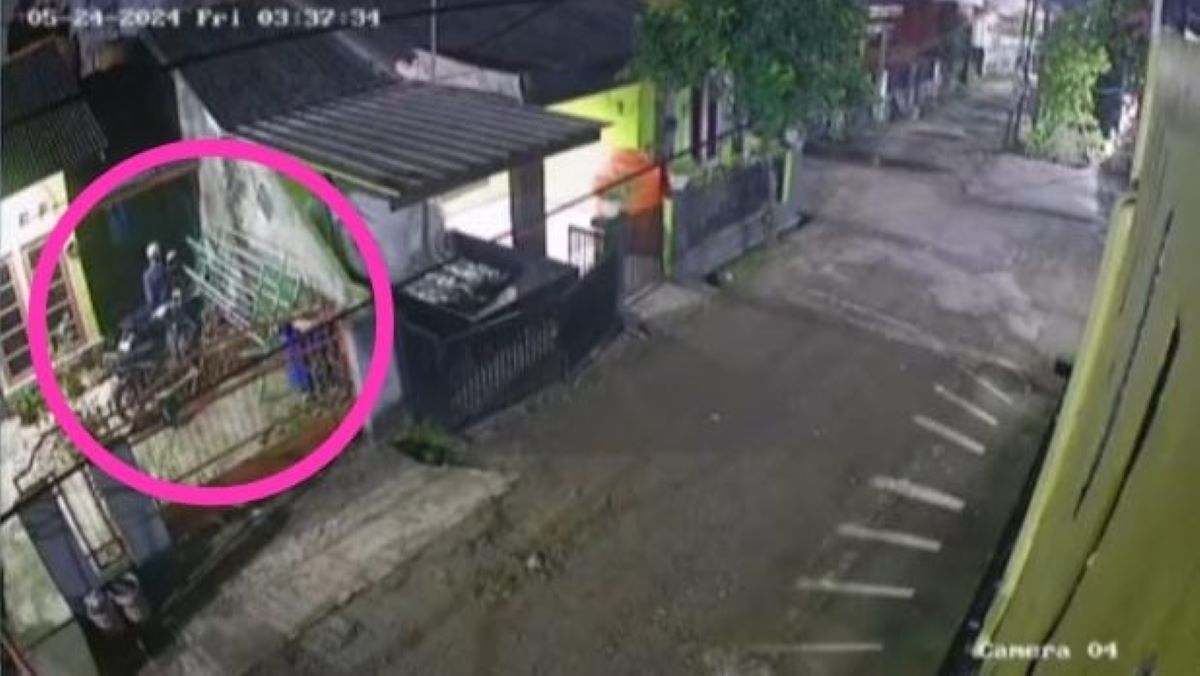Waspada! Kawanan Pelaku Curanmor Terus Beraksi di Palembang Terintai CCTV di Berbagai Lokasi