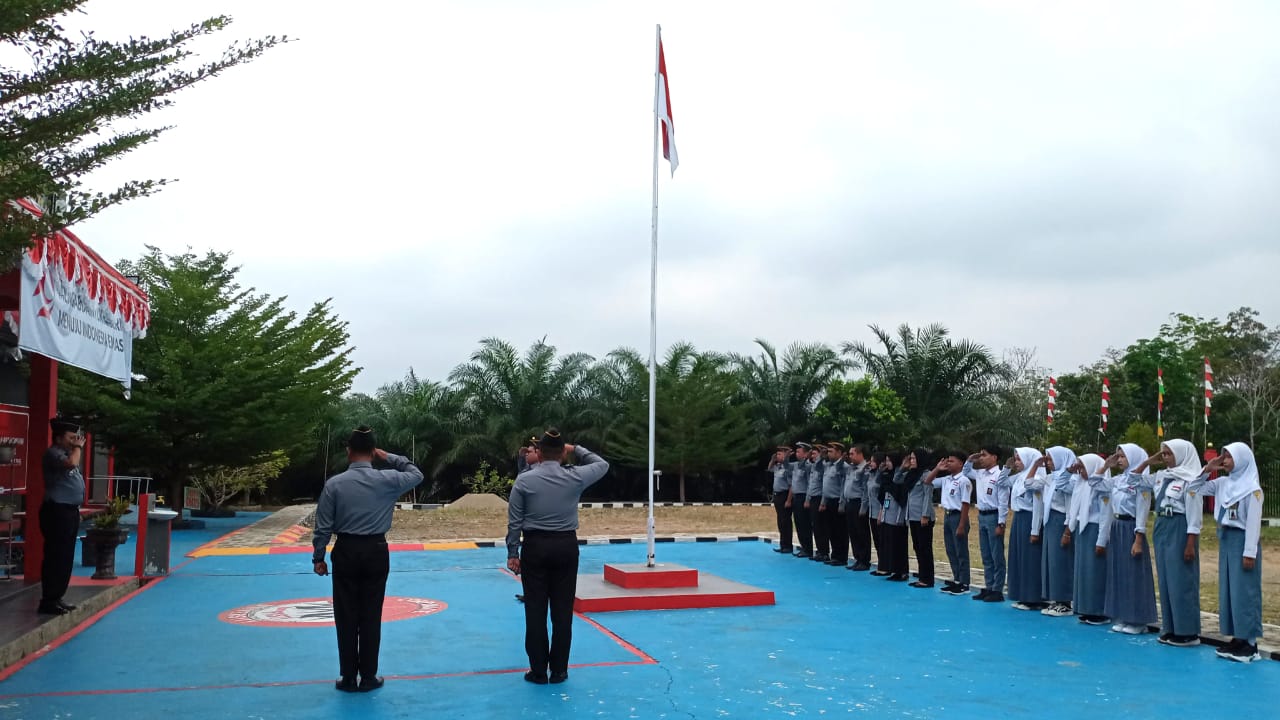 Kepala Bapas Kelas II Musi Rawas Utara Berikan Arahan Kepada Jajaran Pegawai