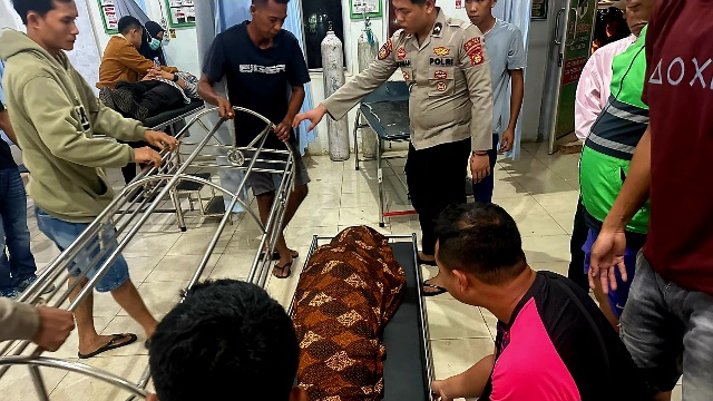 Pria di Muara Lakitan Tewas Ditusuk Saat Duduk di Motor, Pelaku Dalam Pengejaran Polisi