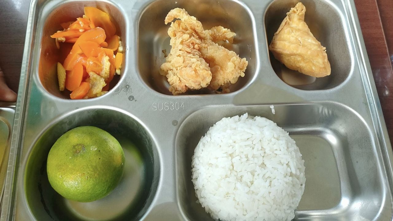 Heboh, Puluhan Siswa Keracunan Makan Bergizi Gratis, Berikut Menu Penyebabnya