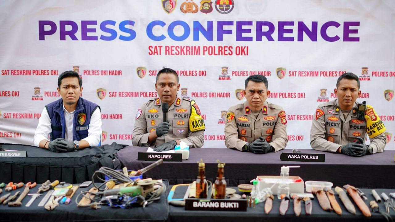 Lansia Residivis Kasus Narkotika Buka Bengkel Senjata Api Rakitan di OKI Sumatera Selatan