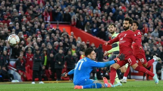 Hasil Liverpool Vs Man City : Gol Salah Menangkan The Reds