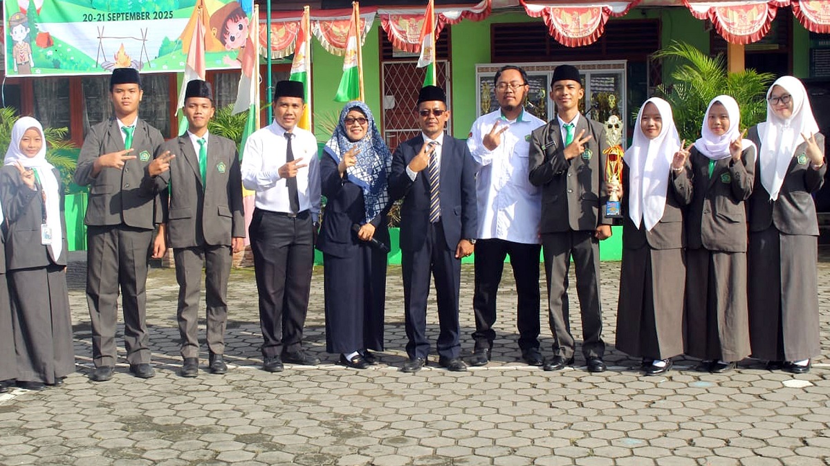 Jurnalistik Simandali MAN 2 Lubuk Linggau Raih Juara 1 Lomba Video Pendek Polri PRESISI