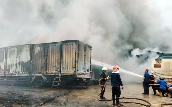 Propam Tahan Oknum Polisi Polda Sumsel Pemilik Lahan dan Rumah Megah Terbakar