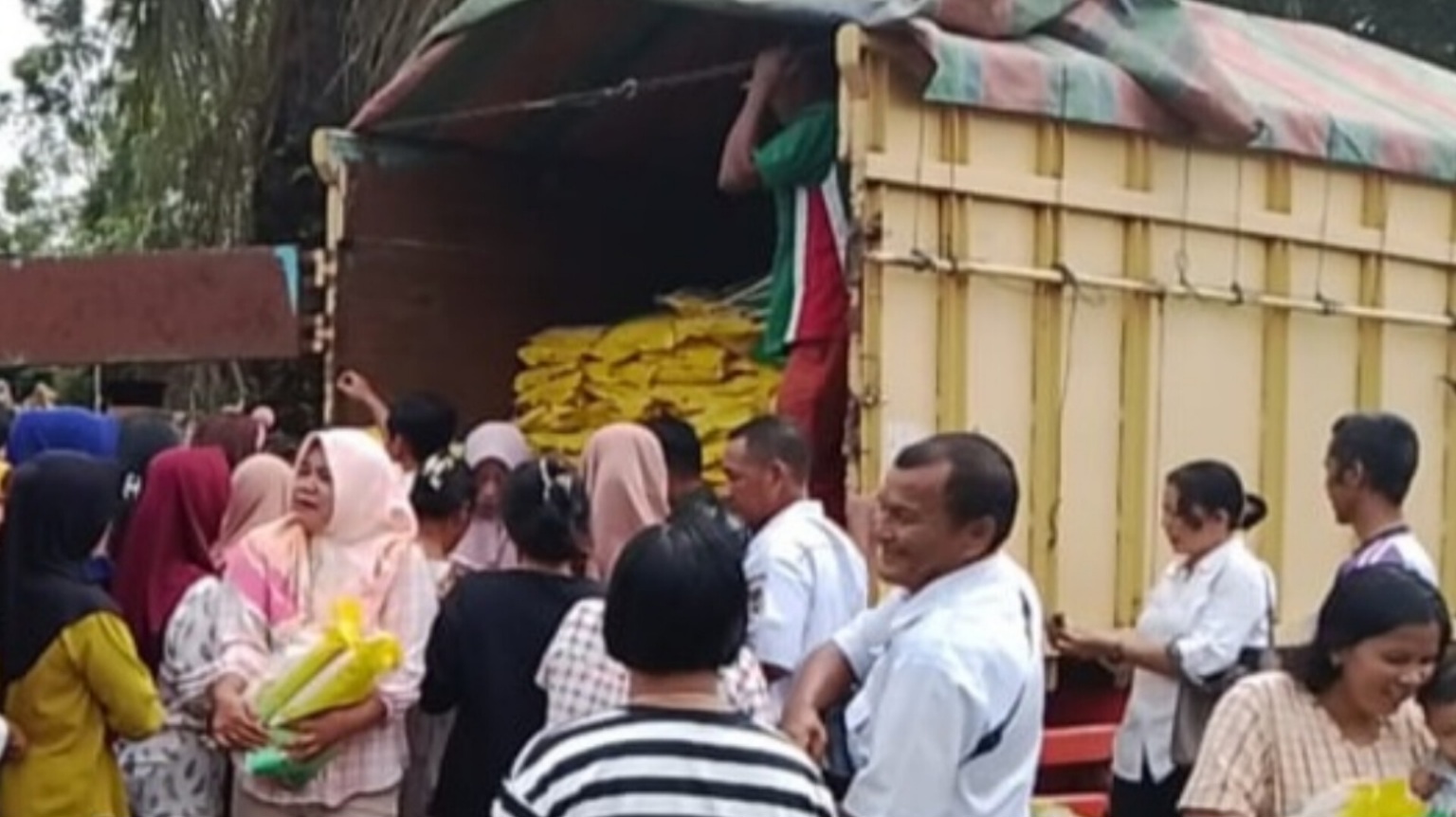 Peduli Kesejahteraan Masyarakat, Pemkab Musi Rawas Gelar Gerakan Pangan Murah