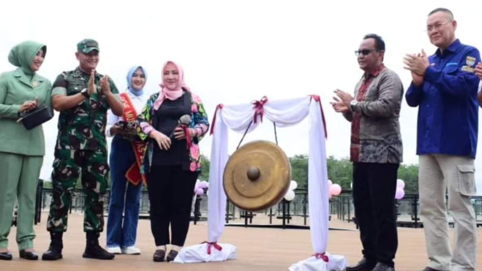 Bupati Hj Ratna Machmud Launching Objek Wisata Danau Aur Musi Rawas