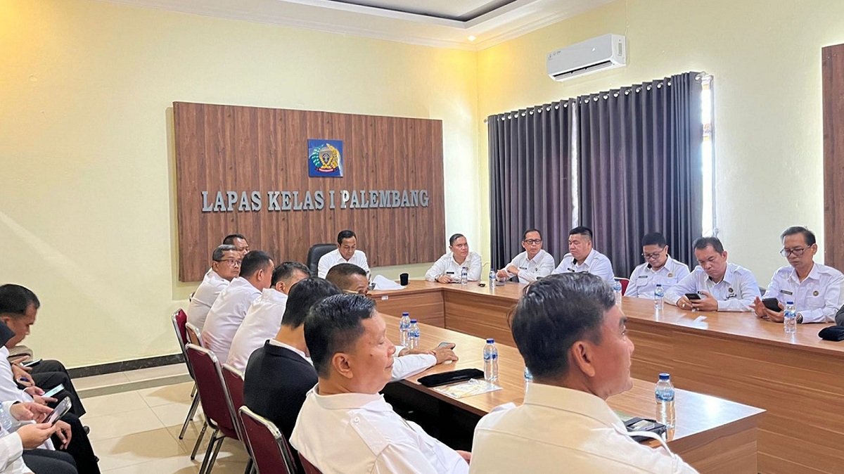Lapas Lubuk Linggau Ikuti Rapat Internal Analisa dan Evaluasi Kinerja Pemasyarakatan Semester I Tahun 2025