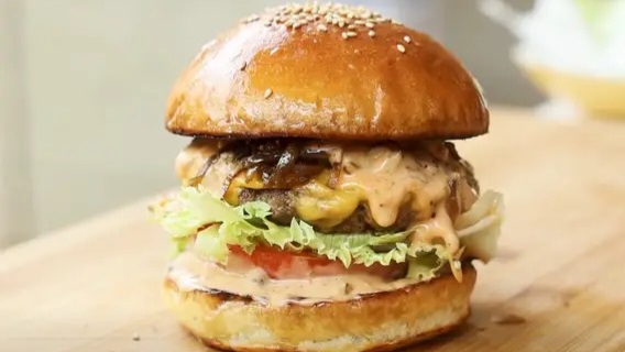 Resep Cheese Burger, Cocok Untuk Ide Jualan dan Pecinta Keju