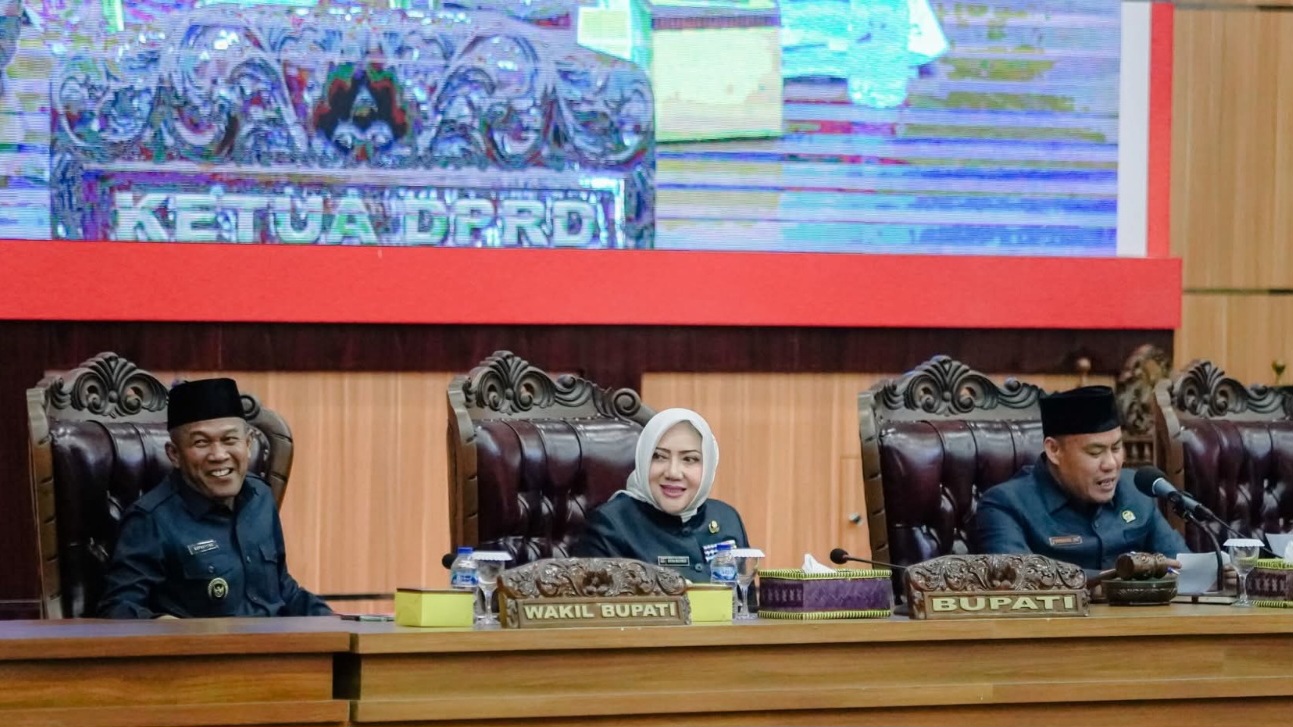 DPRD Musi Rawas Gelar Paripurna Penyampaian Nota Keuangan dan Raperda APBD Perubahan 2025