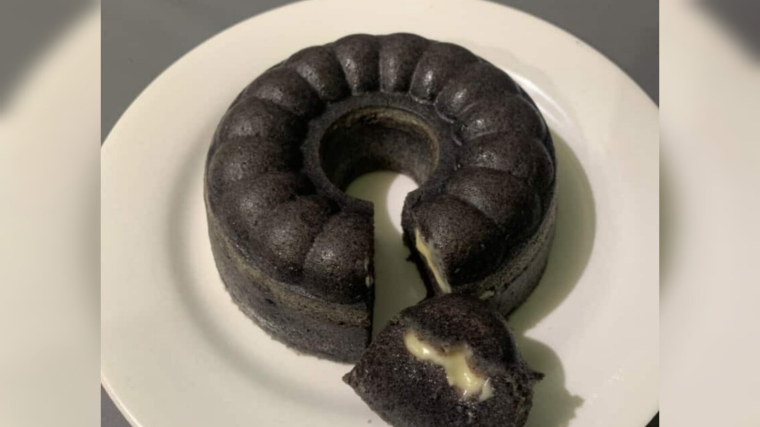 Cobain Bolu Ketan Hitam Keju Lumer Dari Vbakehome Lubuk Linggau, Harganya Mulai Rp20.000