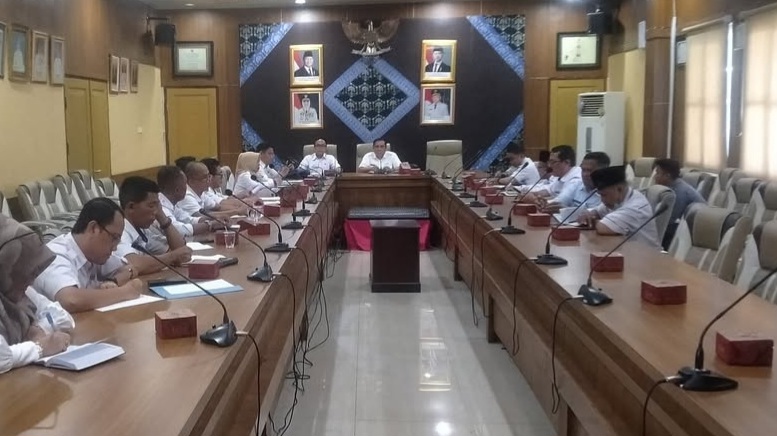 Dinas PMD Musi Rawas Gelar Rapat Perpanjangan Masa Jabatan Kades