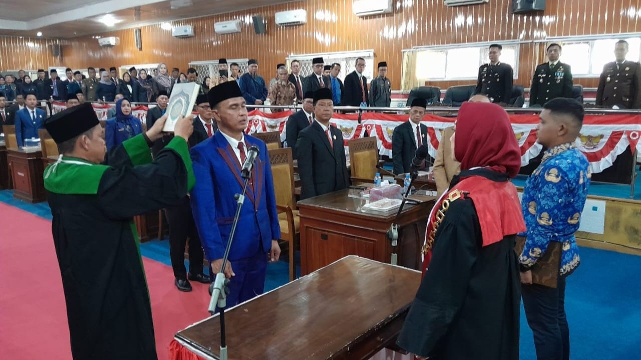 Darli, Politisi PAN Resmi Jabat Ketua DPRD Empat Lawang, Ini Harapannya 