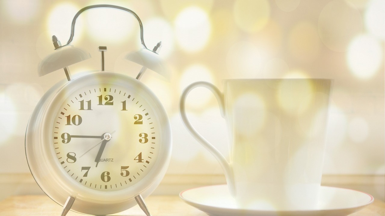 Catat ini 5 Cara Mudah Bangun Pagi Secara Rutin, Dijamin KualItas Hidupmu Dapat Berubah