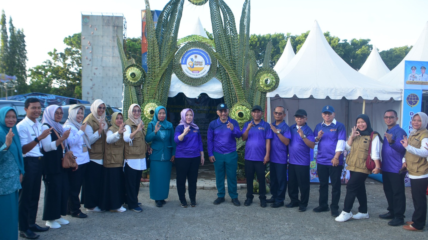 Bupati Hj Ratna Machmud Buka Pekan Raya Musi Rawas MANTAB Berkelanjutan