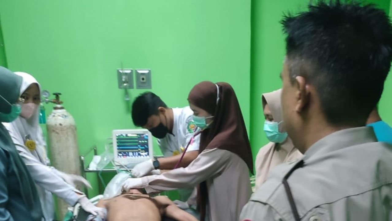 Ketahuan Bobol Rumah Kosong di Lubuk Linggau, 3 Orang Dimassa, 1 Tidak Sadarkan Diri