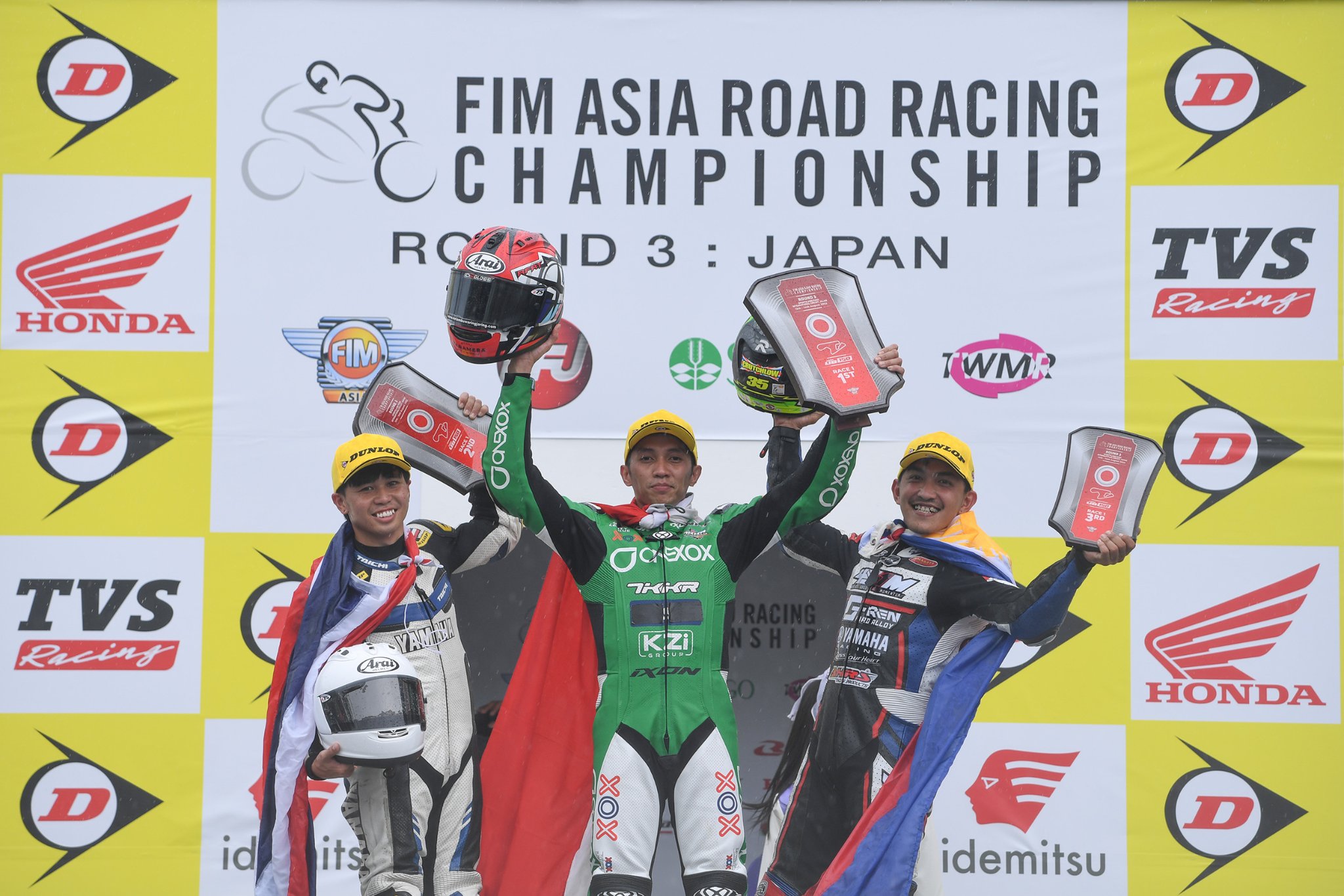 Kado HUT ke-77 RI, Wahyu Aji Raih Juara di Race 1 UB 150 