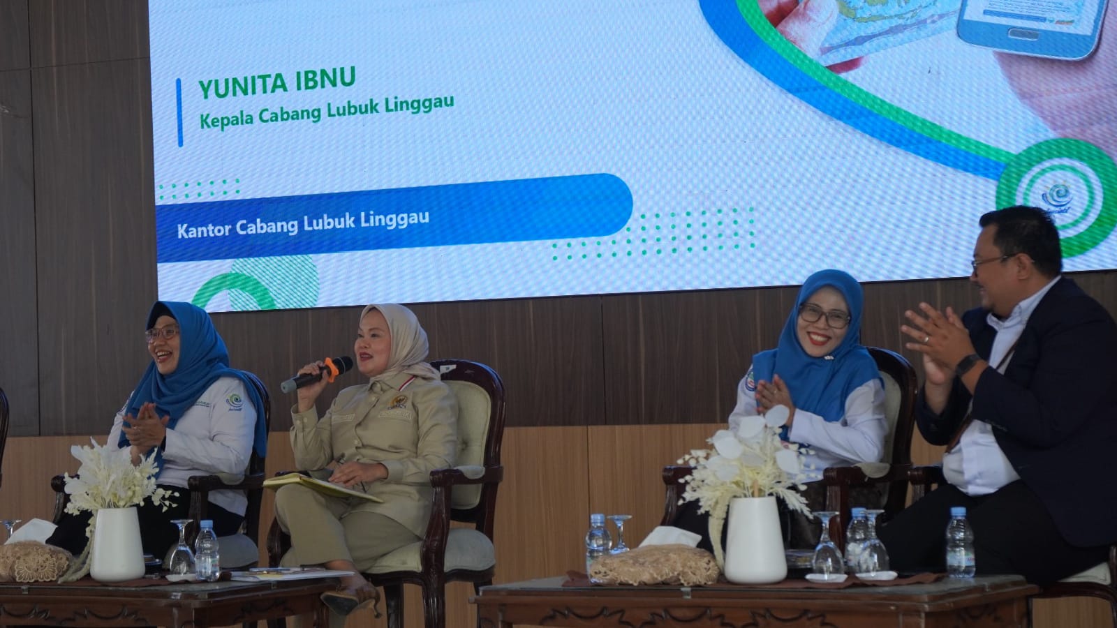 Ratusan Warga Kabupaten Lahat Antusias Ikuti Sosialisasi BPJS Kesehatan bersama DPR RI