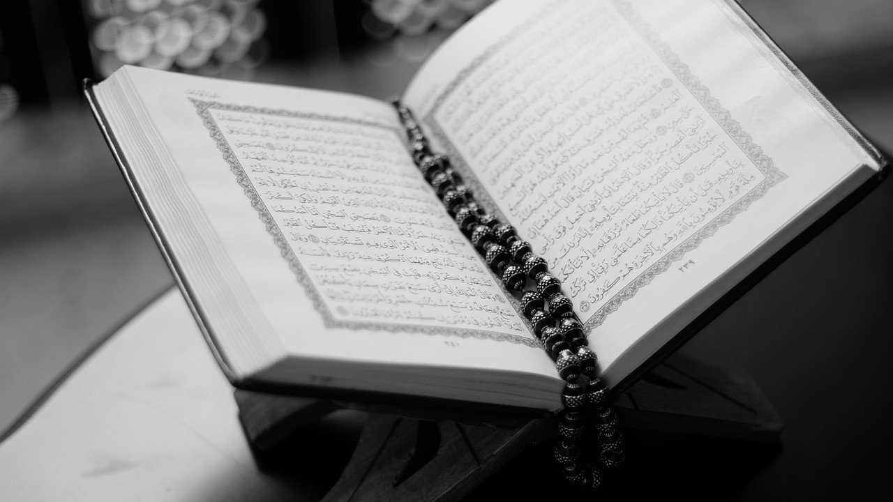 Anjuran Waktu Tadarus Al-Quran yang Paling Utama di Bulan Ramadan, Pada Waktu Ini