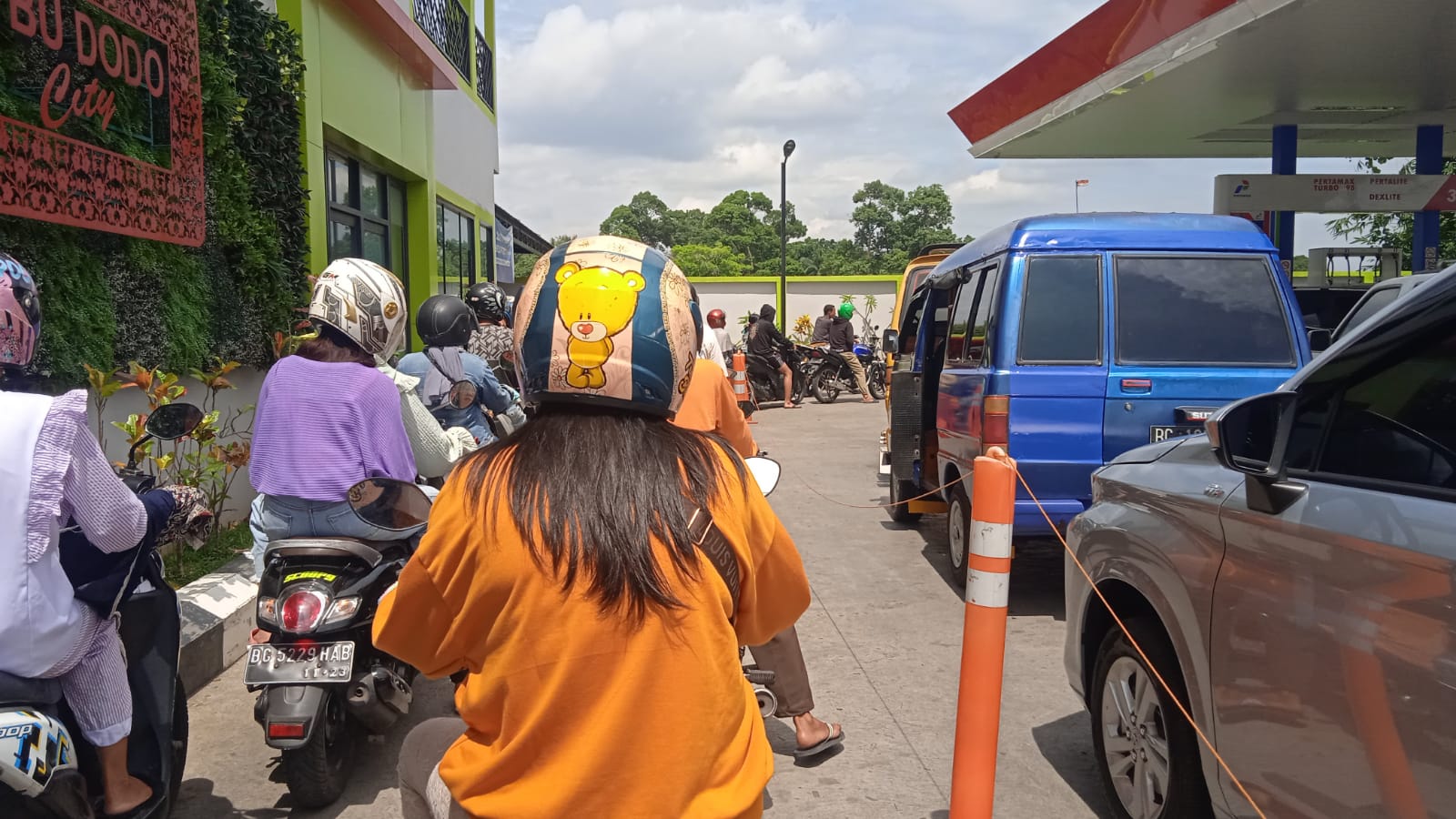 Usai Lebaran, Harga BBM Pertamina Turun, Berikut Harga Per 1 Mei 2023 di Seluruh Indonesia