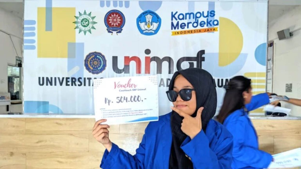 Saat UKT PTN Naik, Universitas Muhammadiyah Maumere Justru Terima Pembayaran Kuliah Pakai Hasil Bumi