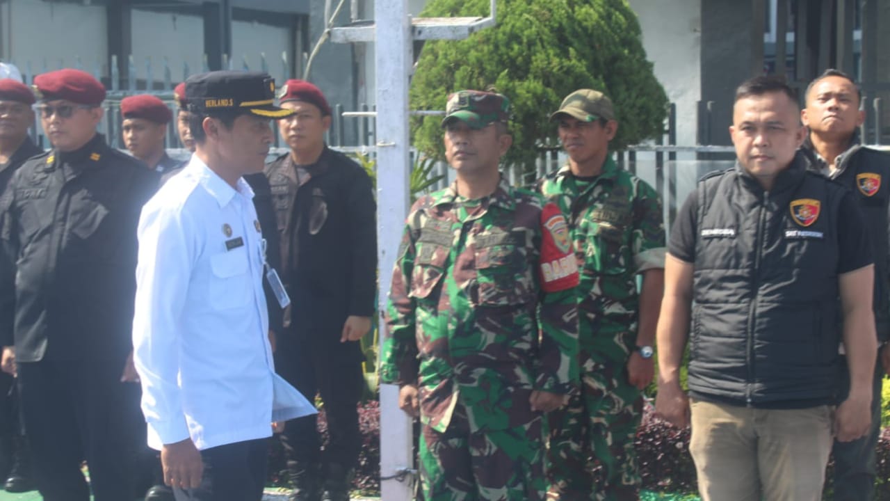 Lapas Lubuk Linggau Gelar Apel Siaga Jelang Natal 2025 dan Tahun Baru 2026