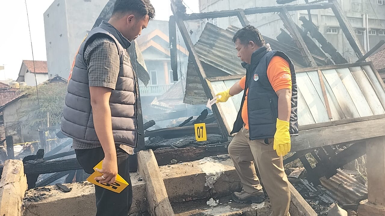 7 Bedeng di Prabumulih Ludes Terbakar, Kerugian Rp350 Juta, 1 Orang Terluka