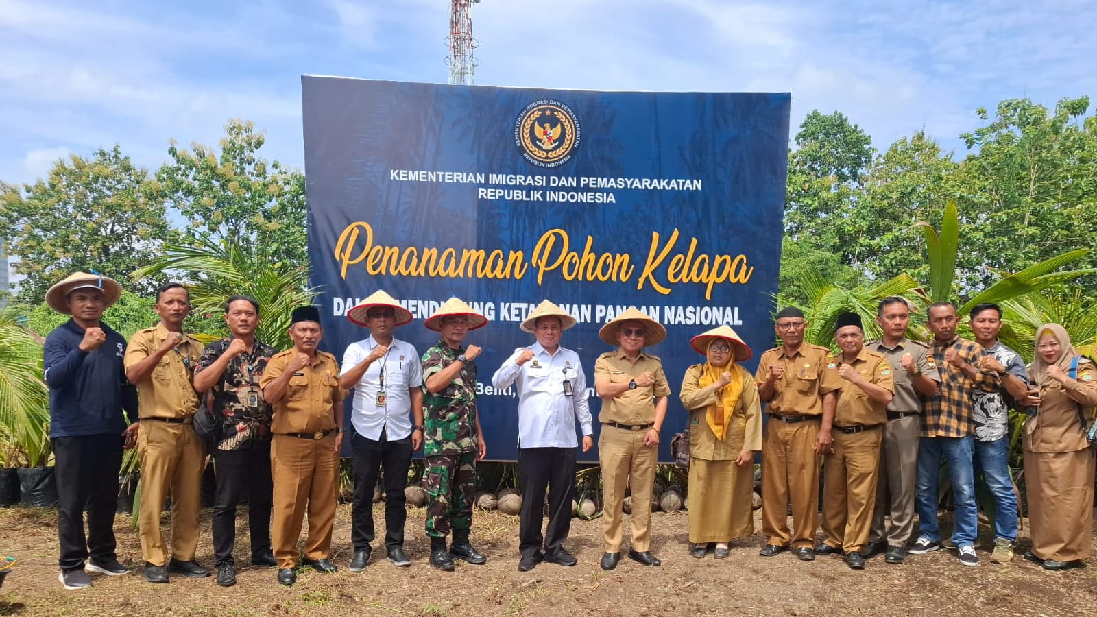 Lapas Narkotika Muara Beliti Ikuti Penanaman 360 Ribu Bibit Kelapa dan Launching BLK Nusakambangan