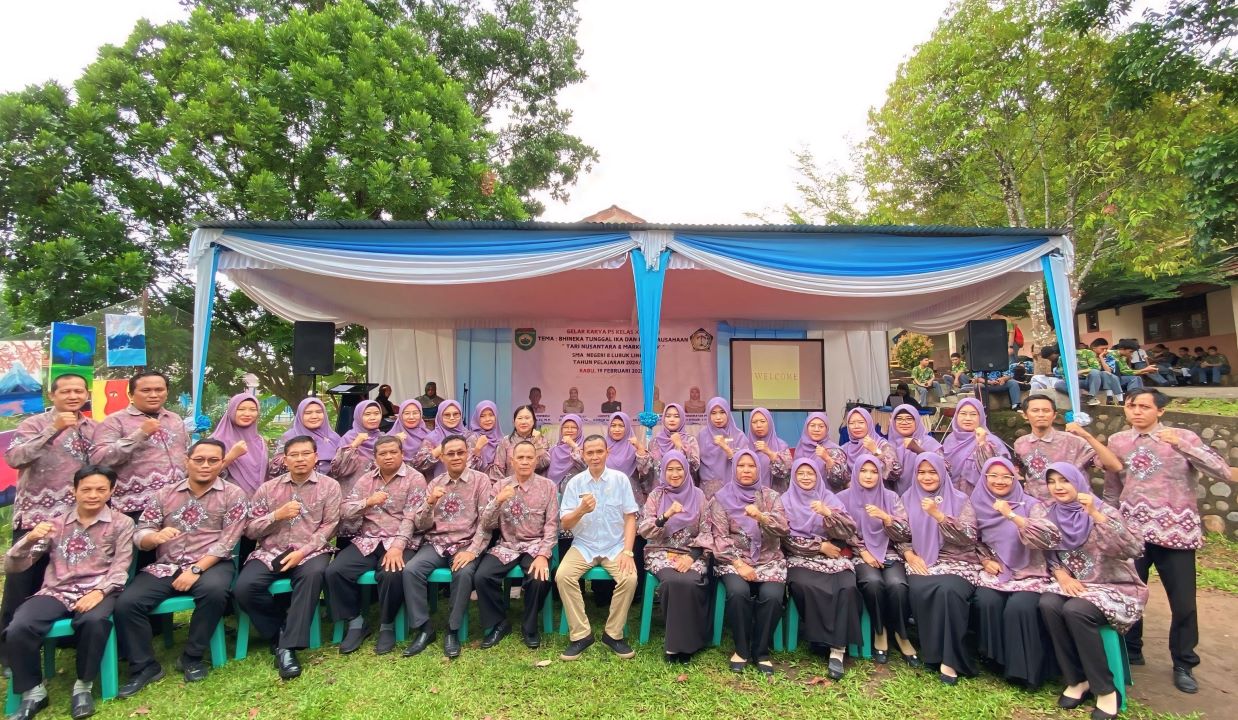 SMA Negeri 8 Lubuk Linggau Sukses Gelar Karya P5, Tampilkan Tari Nusantara Hadirkan Market Day