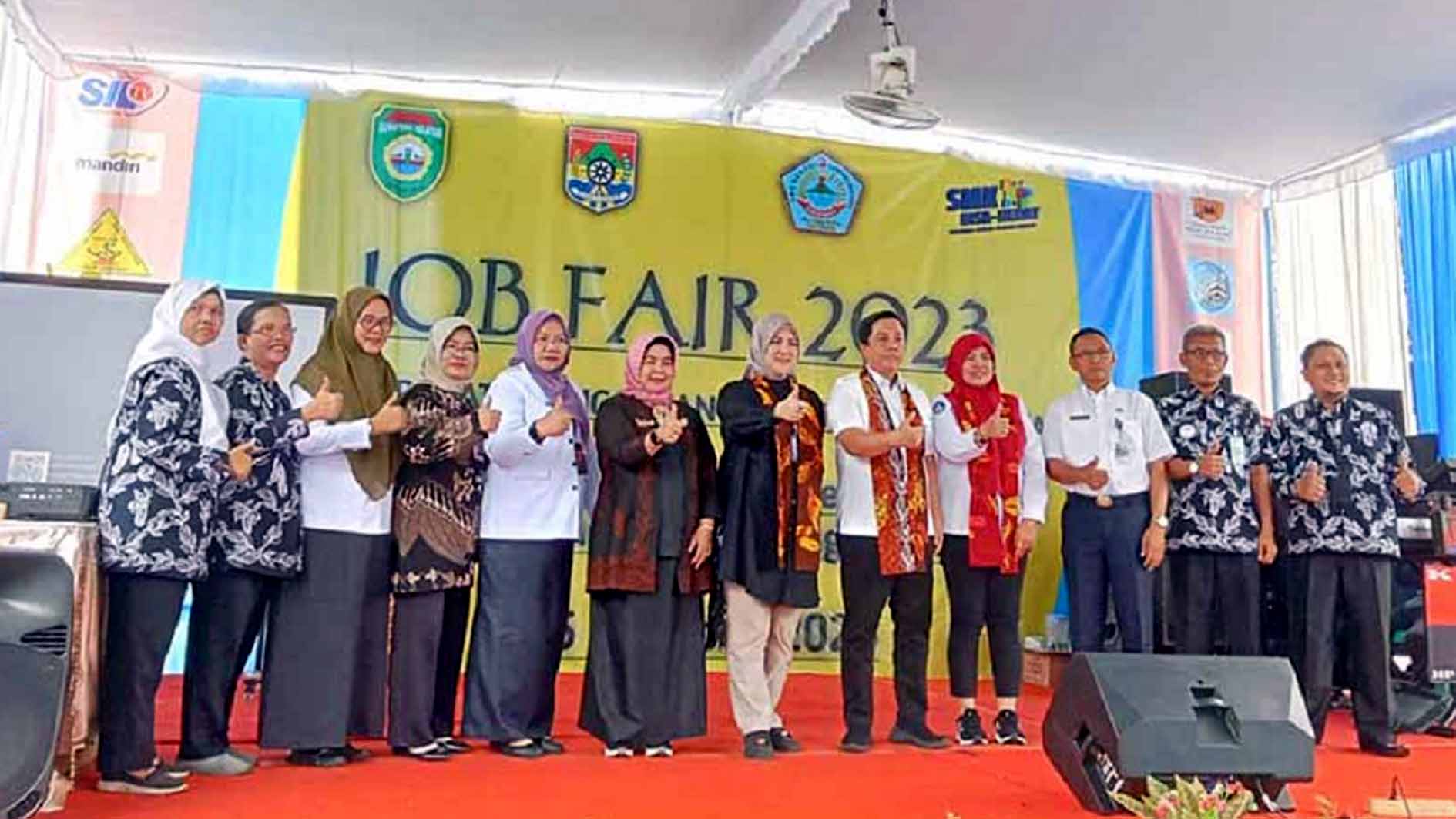 SMK  Negeri 2 Lubuklinggau Sukses Adakan Job Fair 2023 dan Lomba Tari Tingkat SMP se- Kota Lubuklinggau