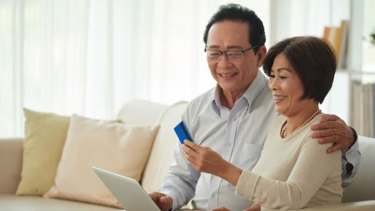 UU Cipta Kerja Resmi Disahkan, Segini Usia Pensiun Karyawan Swasta di Indonesia Tahun 2025