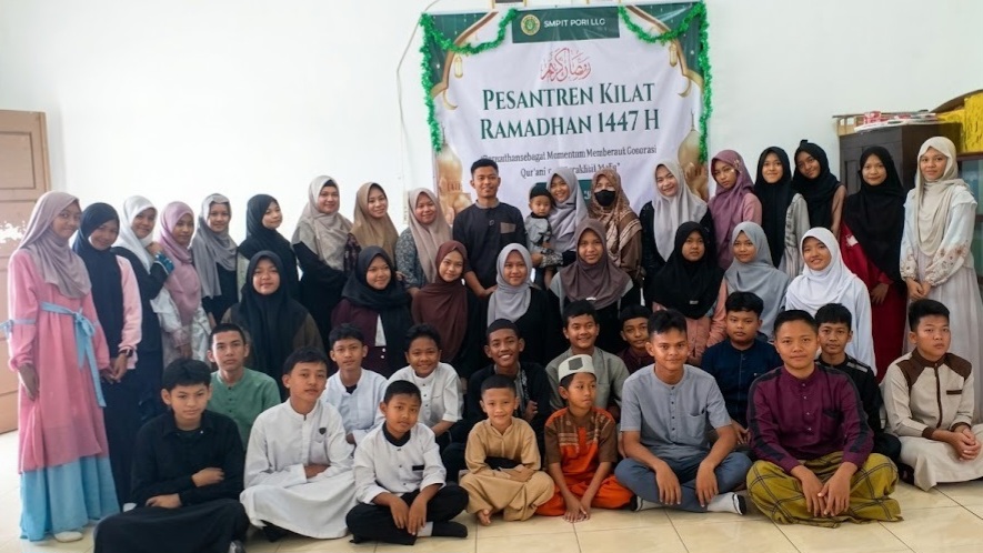 SMPIT PGRI Lubuk Linggau Adakan Pesantren Kilat Ramadan, Tanam Karakter Islami pada Murid