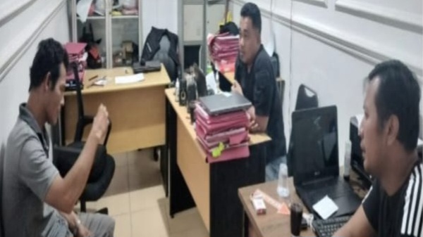 ‎‎Keponakan Bacok Paman Berkali-kali Depan RAM Sawit di Rawas Ilir Musi Rawas Utara