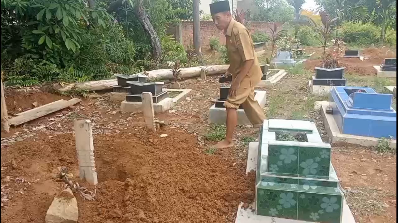 Kades Mataram Musi Rawas Sebut 2 Makam yang Dibongkar, Salah Satunya Dimakamkan 23 Oktober 2025