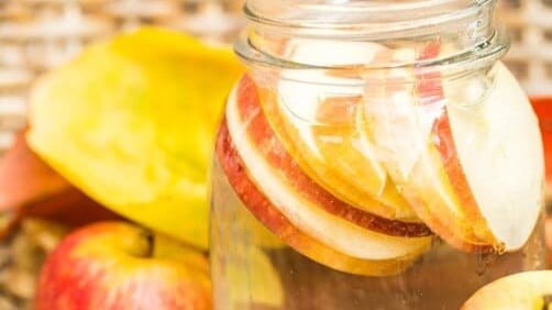 3 Resep Infused Water Apel, Cocok untuk Detoks Tubuh