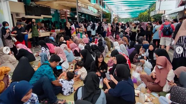 Wow! Di Luar Nalar, 3 Ribu Porsi Makanan Dihidangkan Perhari di Masjid Jogokariyan