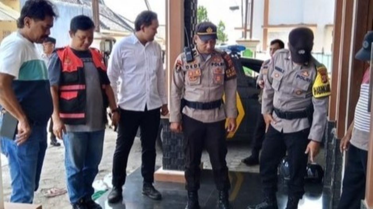 Rumah Warga di Lampung Dilempari Bom Molotov, Begini yang Terjadi