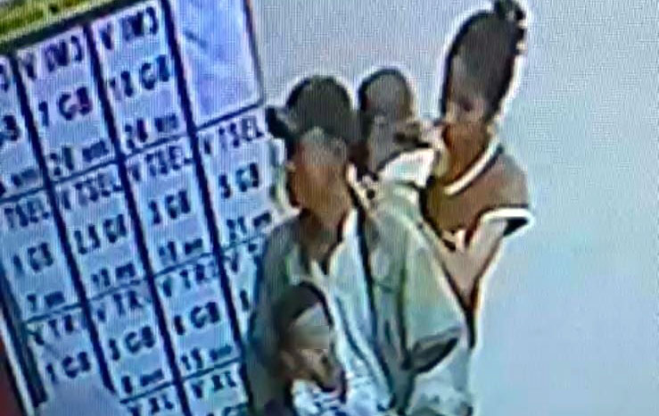 Ini Penampakan Wajah Pencuri di Konter Hp Terekam CCTV