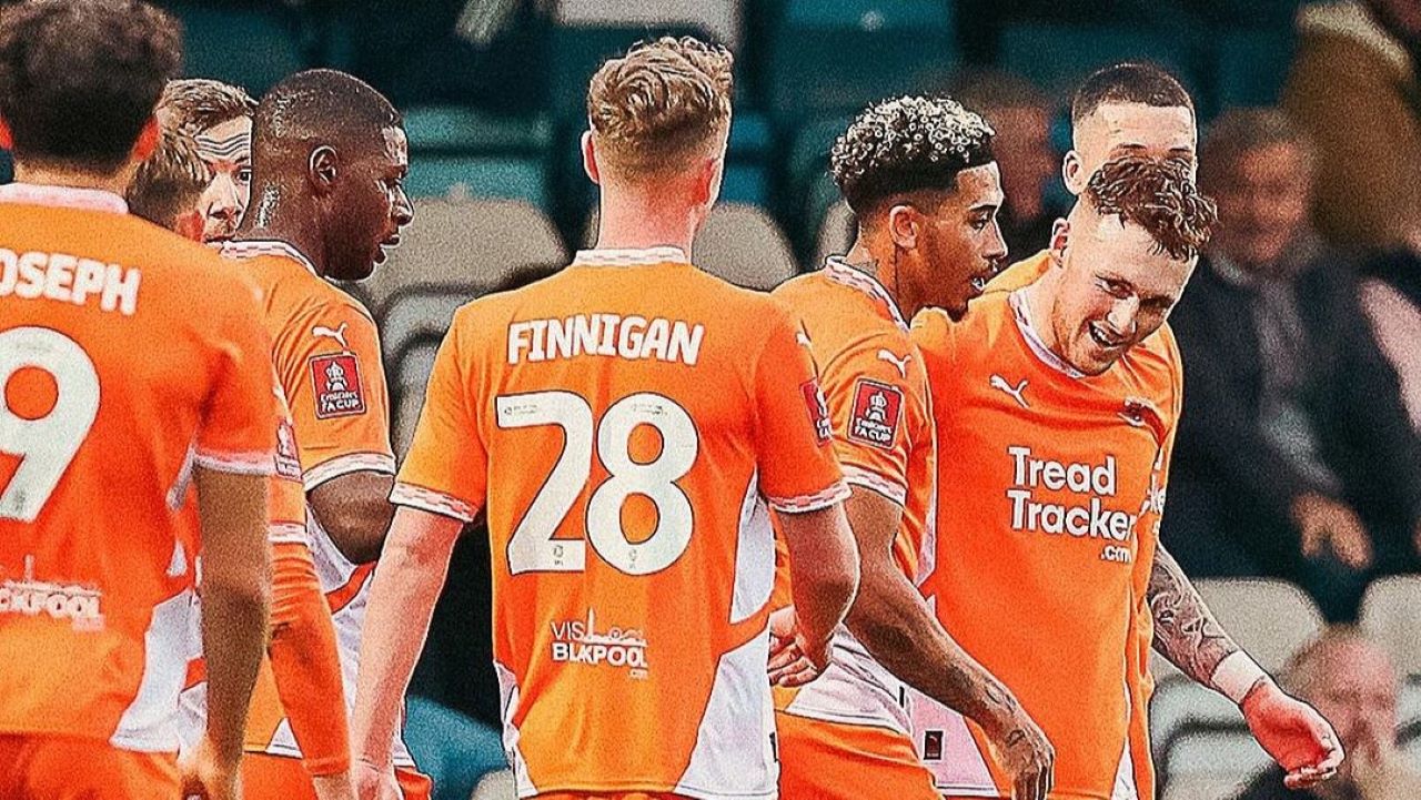 EFL Trophy: Prediksi Harrogate vs Blackpool, Rabu 13 November 2024, Kick Off 02.00 WIB