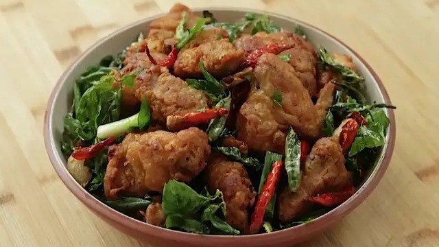 Resep Ayam Goreng Kari untuk Hidangan Keluarga Tercinta, Yuk Disimak Tipsnya