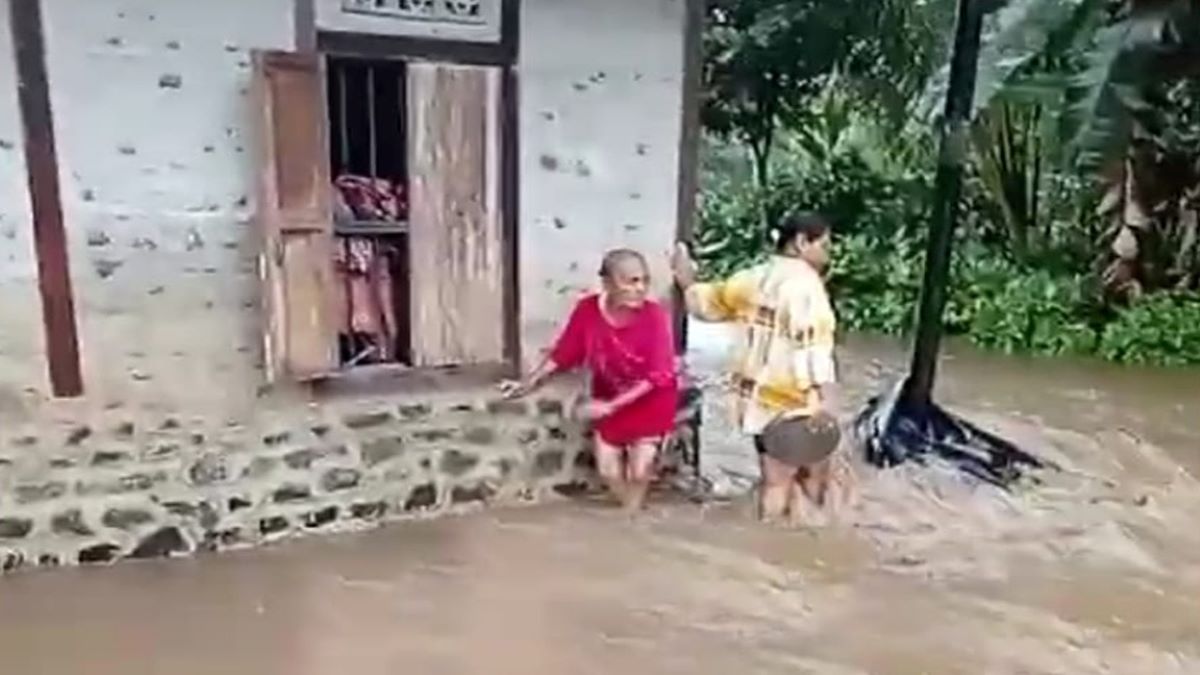 Taba Remanik Musi Rawas Diterjang Banjir, Puluhan Rumah Terendam