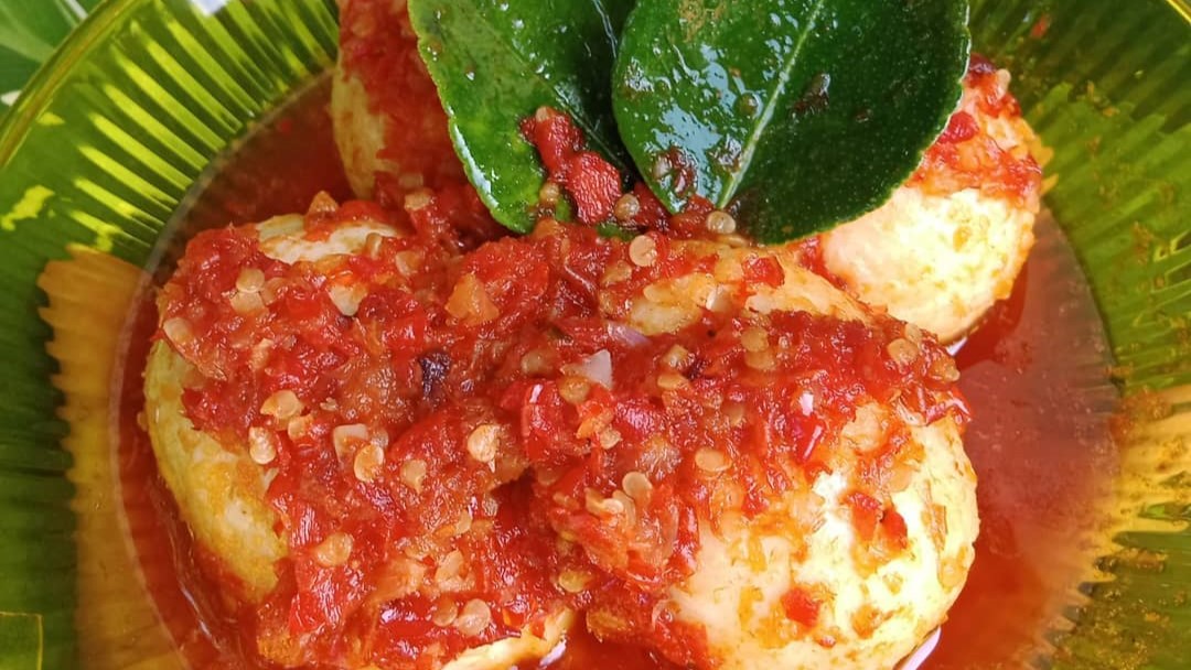 Resep Telur Balado Padang, Praktis dan Lezat Bumbunya Meresap, Sajian Ala Rumah Makan