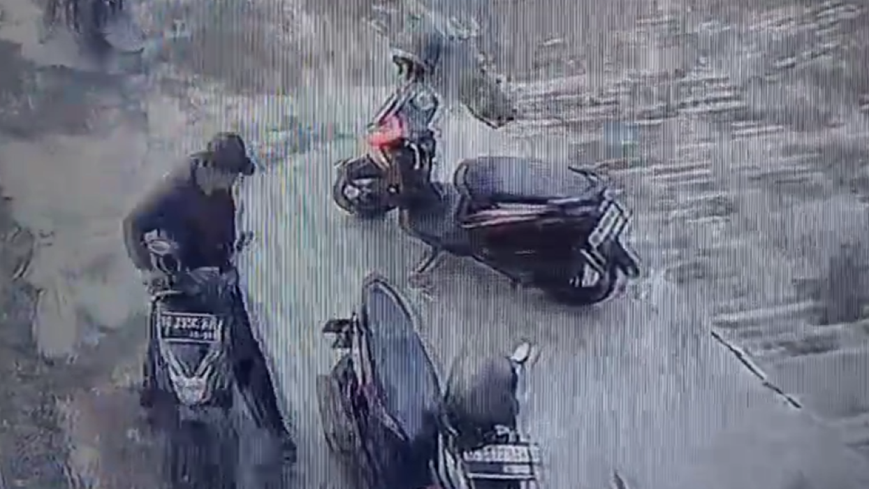 Viral Video Pencurian Sepeda Motor Guru Ngaji di Lubuk Linggau, Pelaku Hampir Nabrak Emak-emak, Dahulu TV