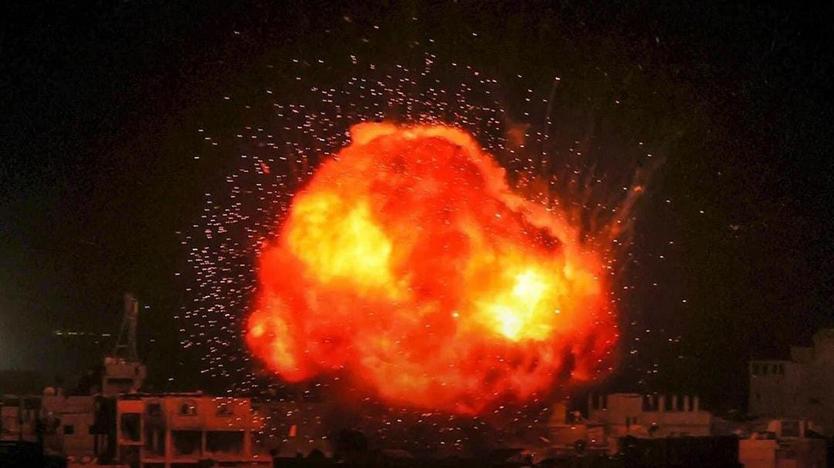 Tetap Menentang, Pasukan Israel Gempur Habis Rafah Meski Ada Resolusi Gencatan Senjata DK PBB