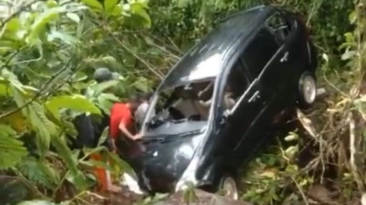 Mobil Avanza Masuk Jurang 50 Meter di Tanggamus Lampung, Diduga Hilang Kendali, Begini Kronologinya