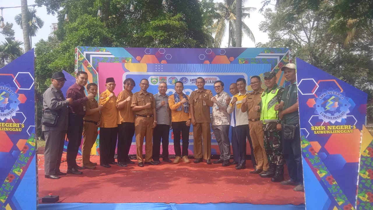 SMKN 3 Lubuk Linggau Sukses Gelar Acara Job Fair 2024, Diikuti Ratusan Alumni